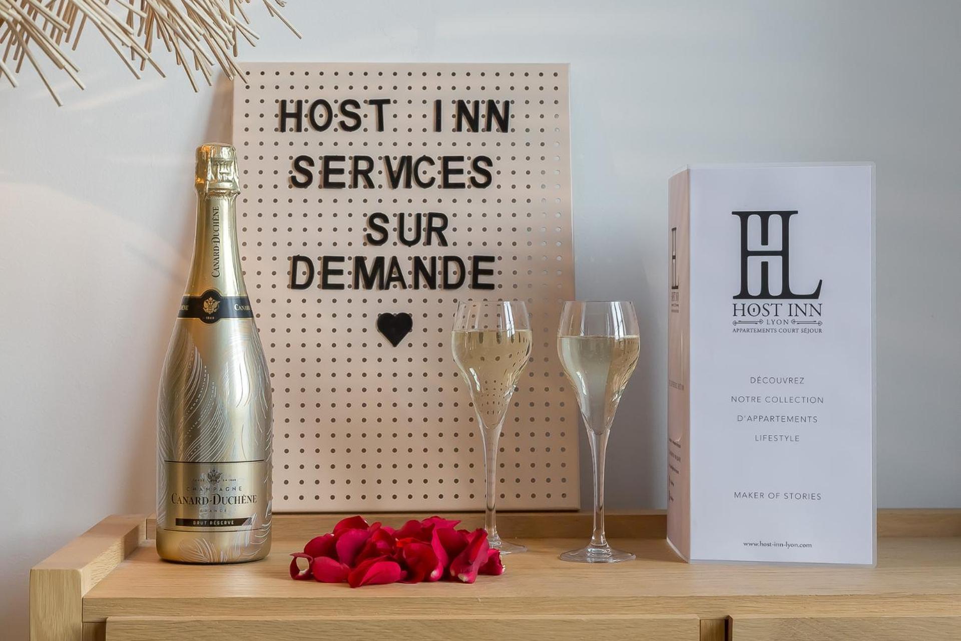Host Inn Lyon - Hypercentre Vieux 里昂 外观 照片